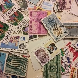 Worldwide 100 Used Stamps